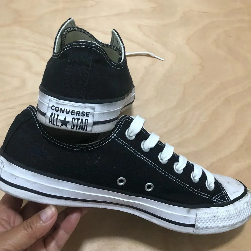 Converse All Star Low-Top Sneakers Black White Canvas Unisex Women 9.5 Men 7.5
